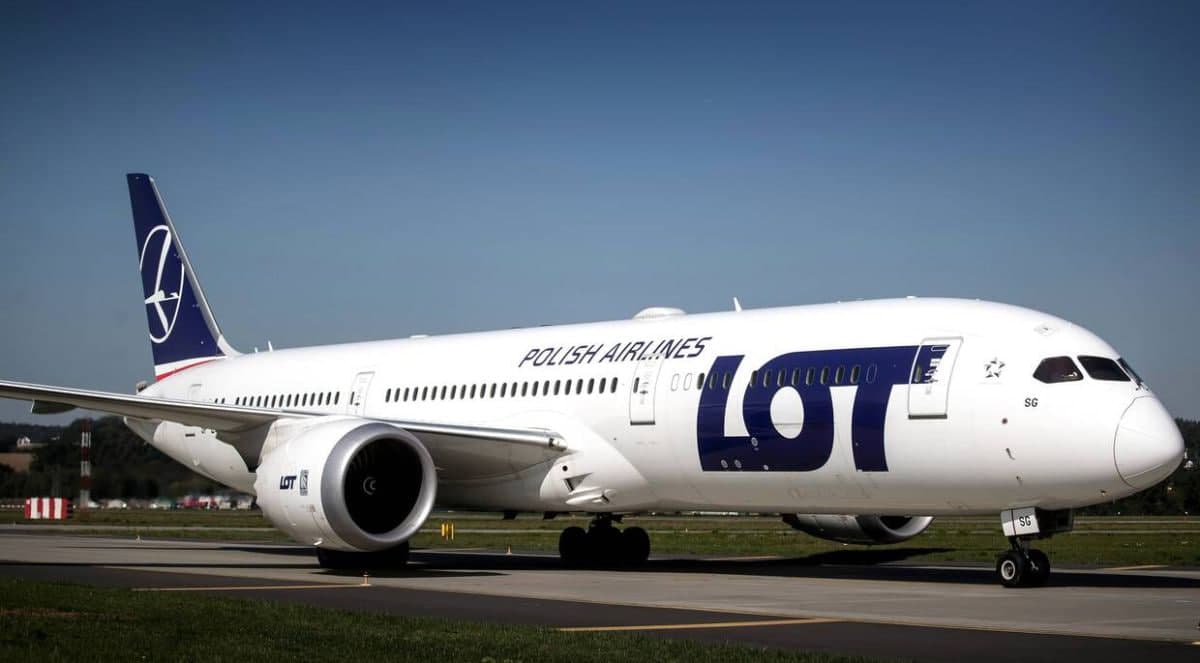 LOT Polish Airlines Samarqandga yangi aviaqatnov ochish masalasini ko‘rib chiqmoqda
