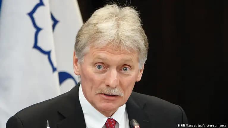 Кремл Навалнийнинг заҳарланиши ҳақидаги айбловларни “қатъий” рад этди