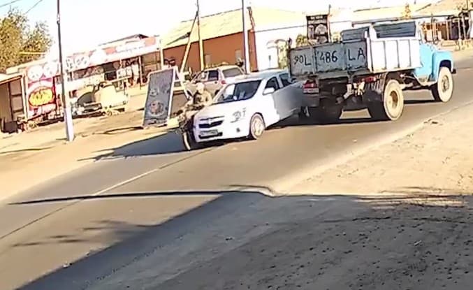 Xorazmda Cobalt bilan to‘qnashgan skuter haydovchisi vafot etdi