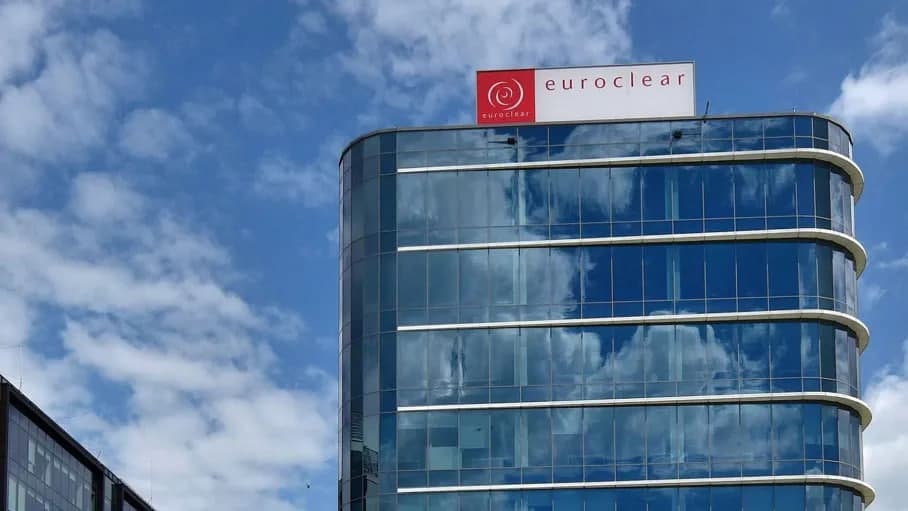 Euroclear Россия активларини хавфли қимматли қоғозларга йўналтиришга қарши чиқди
