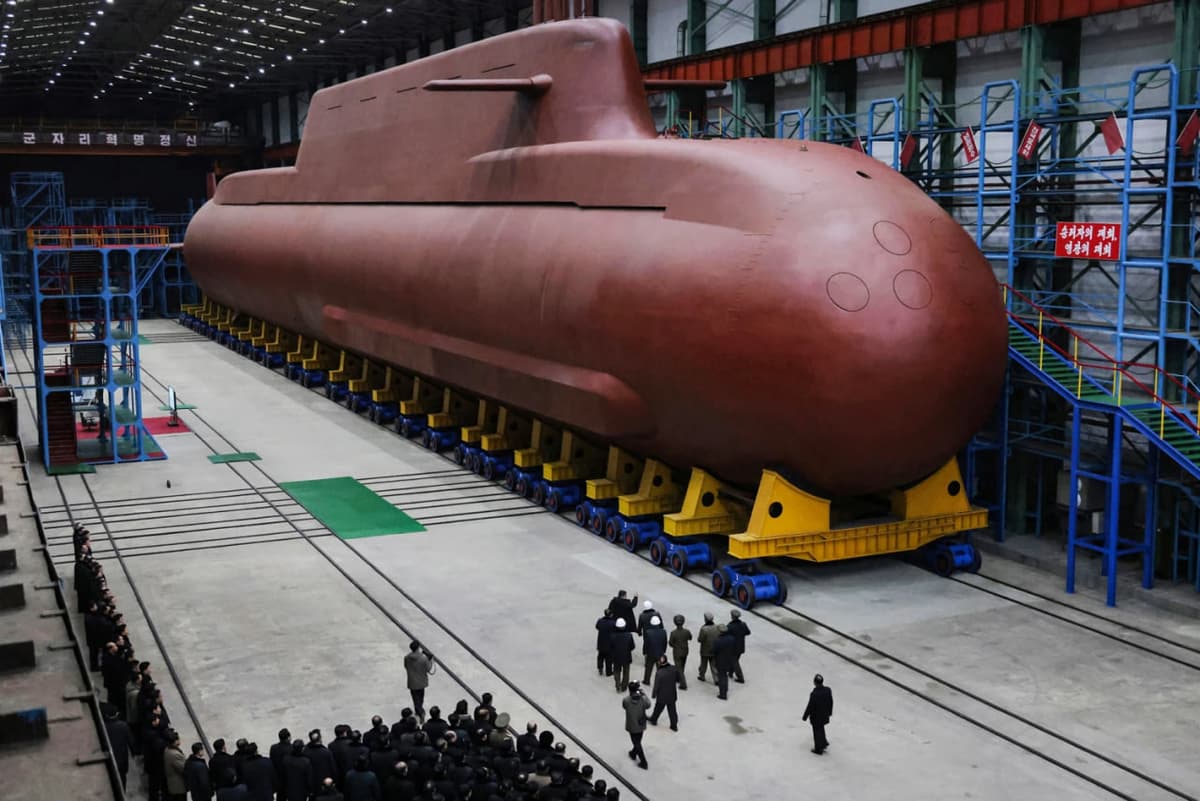 Северная Корея показала прогресс в строительстве первой атомной подводной лодки