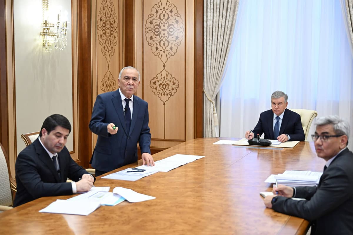 Shavkat Mirziyoyev huzurida neft-gaz tarmog‘idagi ishlar ko‘rib chiqildi