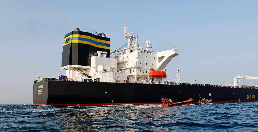 Rossiyaning «soyadagi» floti operatorining sof foydasi ikki baravar kamaydi