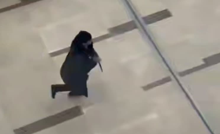 O‘zbekistonlik erkak Krasnoyarsk aeroportida boshqa odamga pichoq bilan hamla qildi