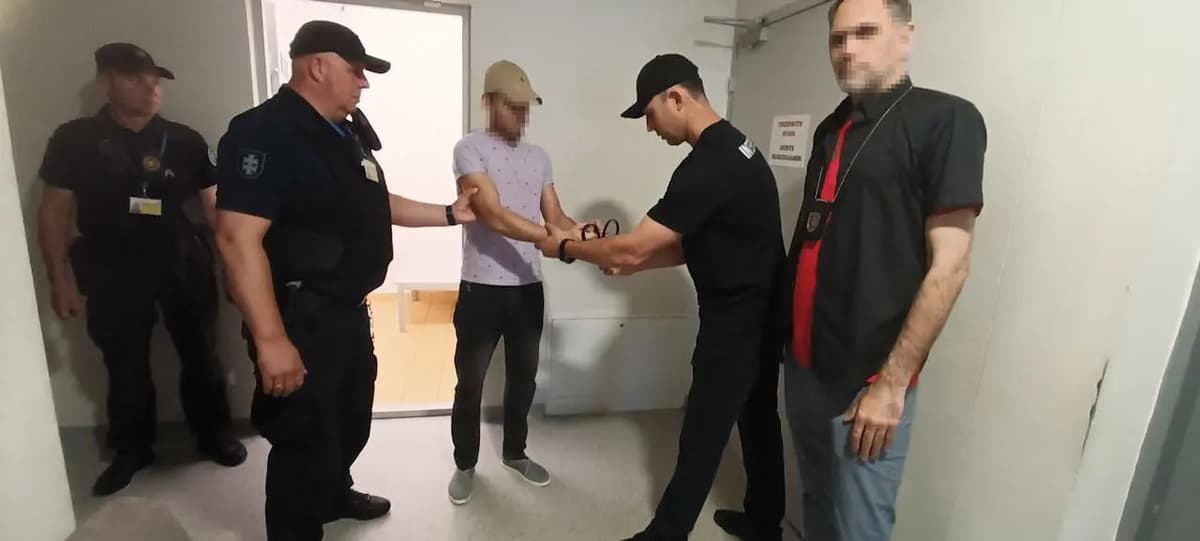 Lithuania extradites fraud suspect to Uzbekistan