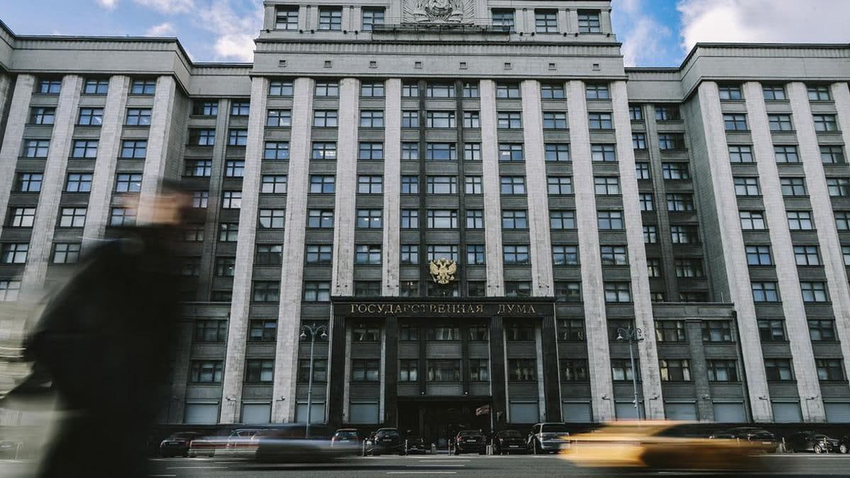 Россияда президентга хорижда армия қўллаш бўйича янги ваколат берилади