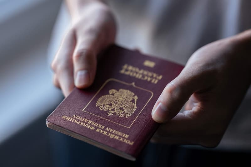 ЕС прекратил выдачу шенгенских мультивиз гражданам России