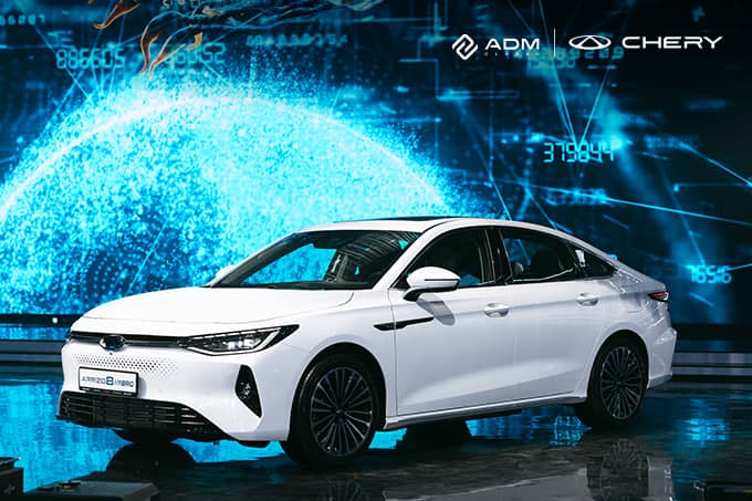 ADM Global представили новый флагманский седан Сhery Arrizo 8 Hybrid
