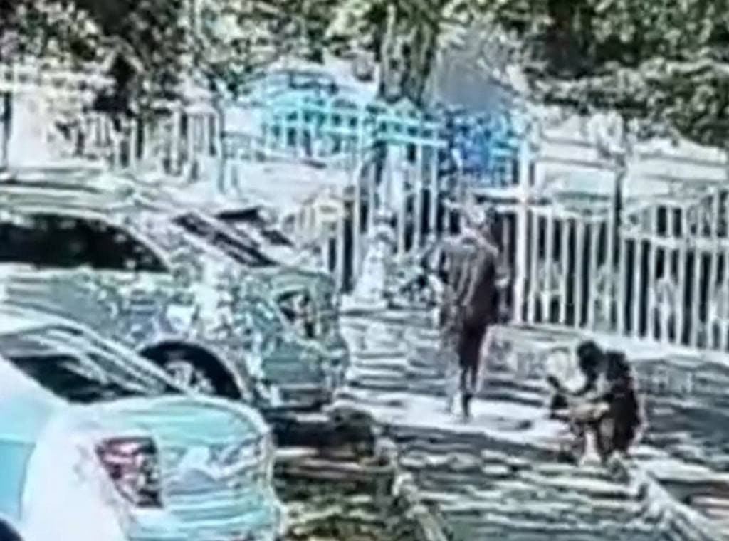 Toshkentda yosh qizlarga uyatsiz harakatlar qilgan erkakka nisbatan jinoyat ishi qo‘zg‘atildi
