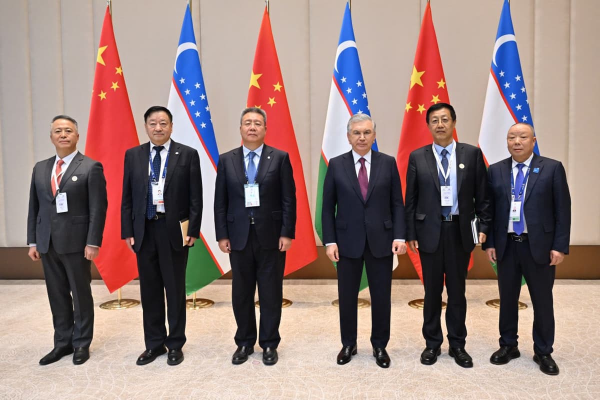 Uzbekistan, China deepen ties in renewable energy, roadbuilding, and smart logistics