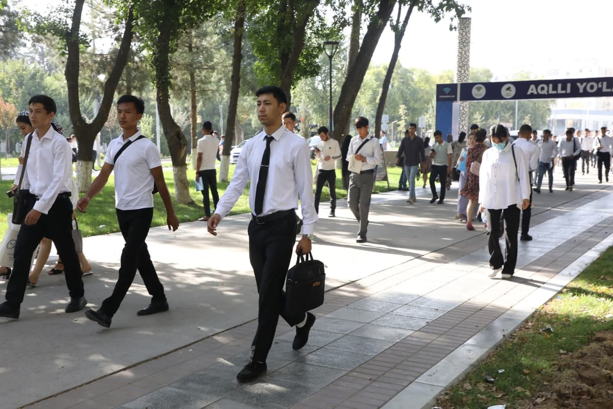 Gov’t bars universities from assigning students to non-study work under updated rules