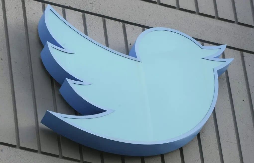 Собиқ Twitter логотипи кимошди савдосида қарийб 35 минг долларга сотилди