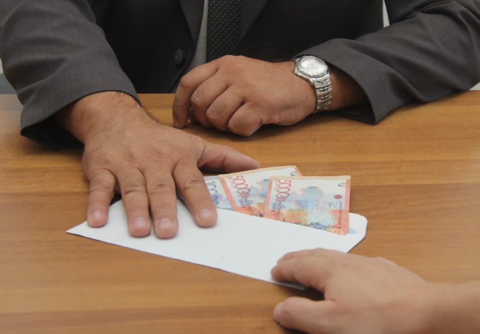 Qozog‘istonda korrupsioner amaldorlarning oshkora ro‘yxati tuziladi