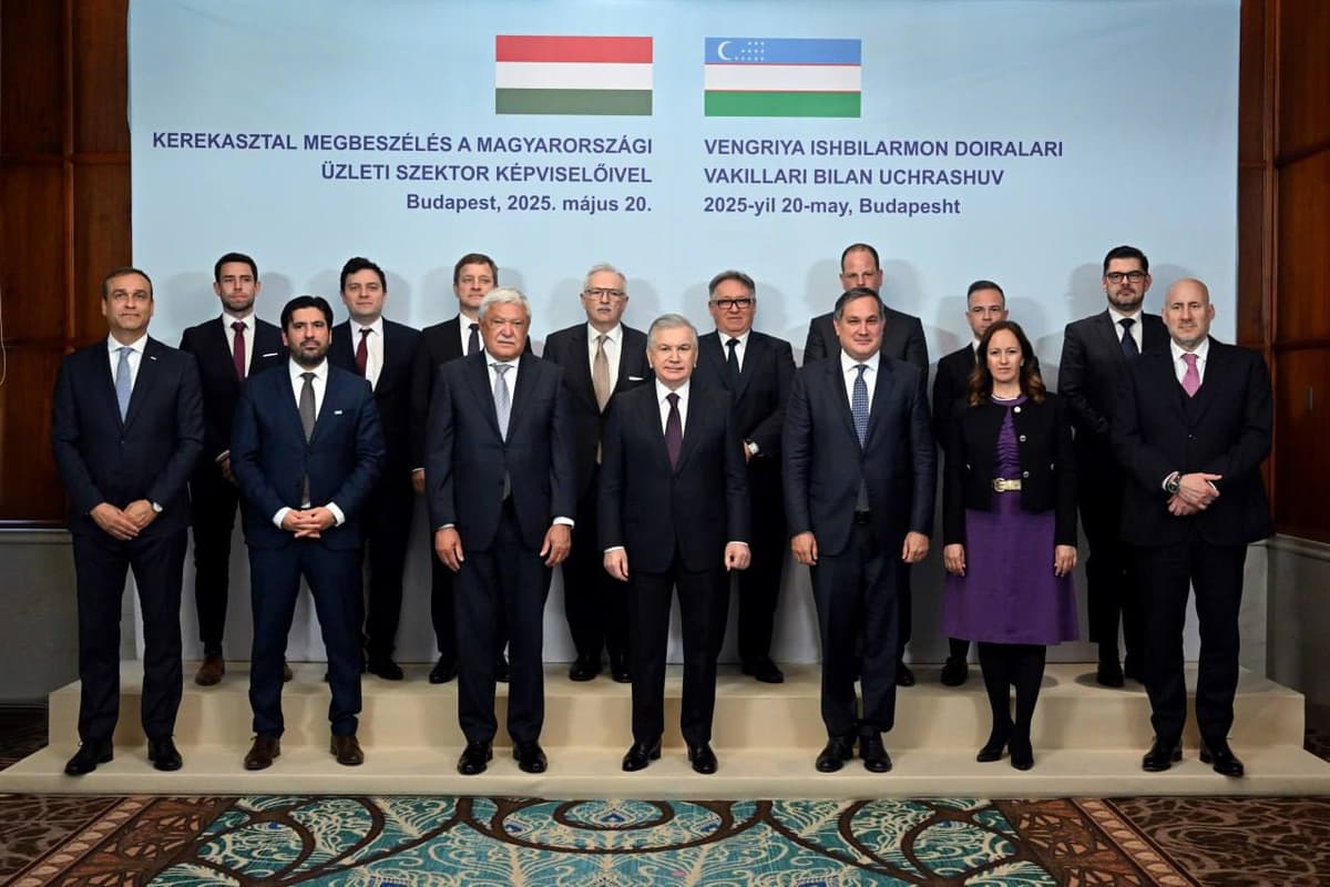 Shavkat Mirziyoyev meets with Hungarian business leaders to discuss new investment projects