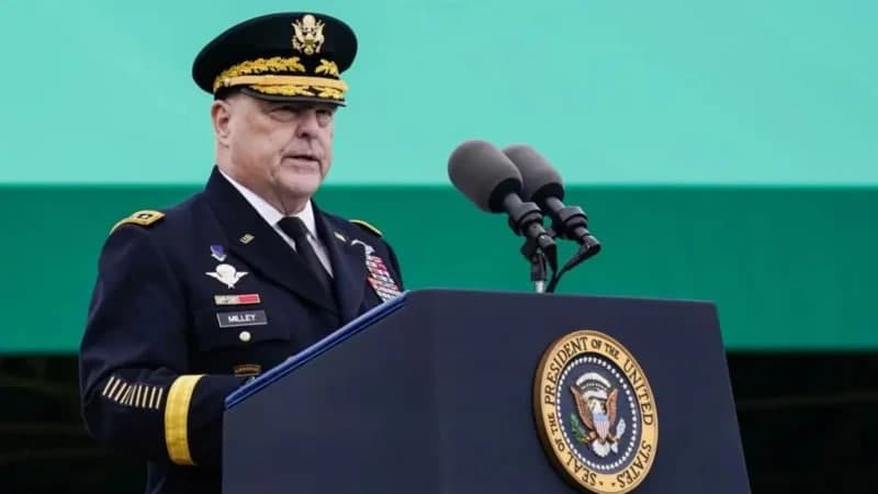 Pentagon Trampni faşist deb atagan general Millini qöriqçilar va boşqa imtiyozlardan mahrum etdi