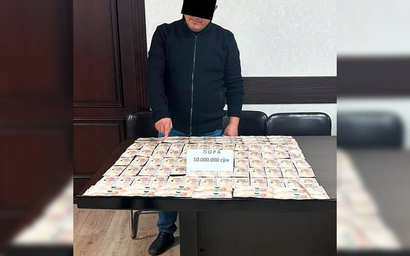 Солиқ қарзини кечиктириш эвазига пул сўраган мансабдор фош этилди