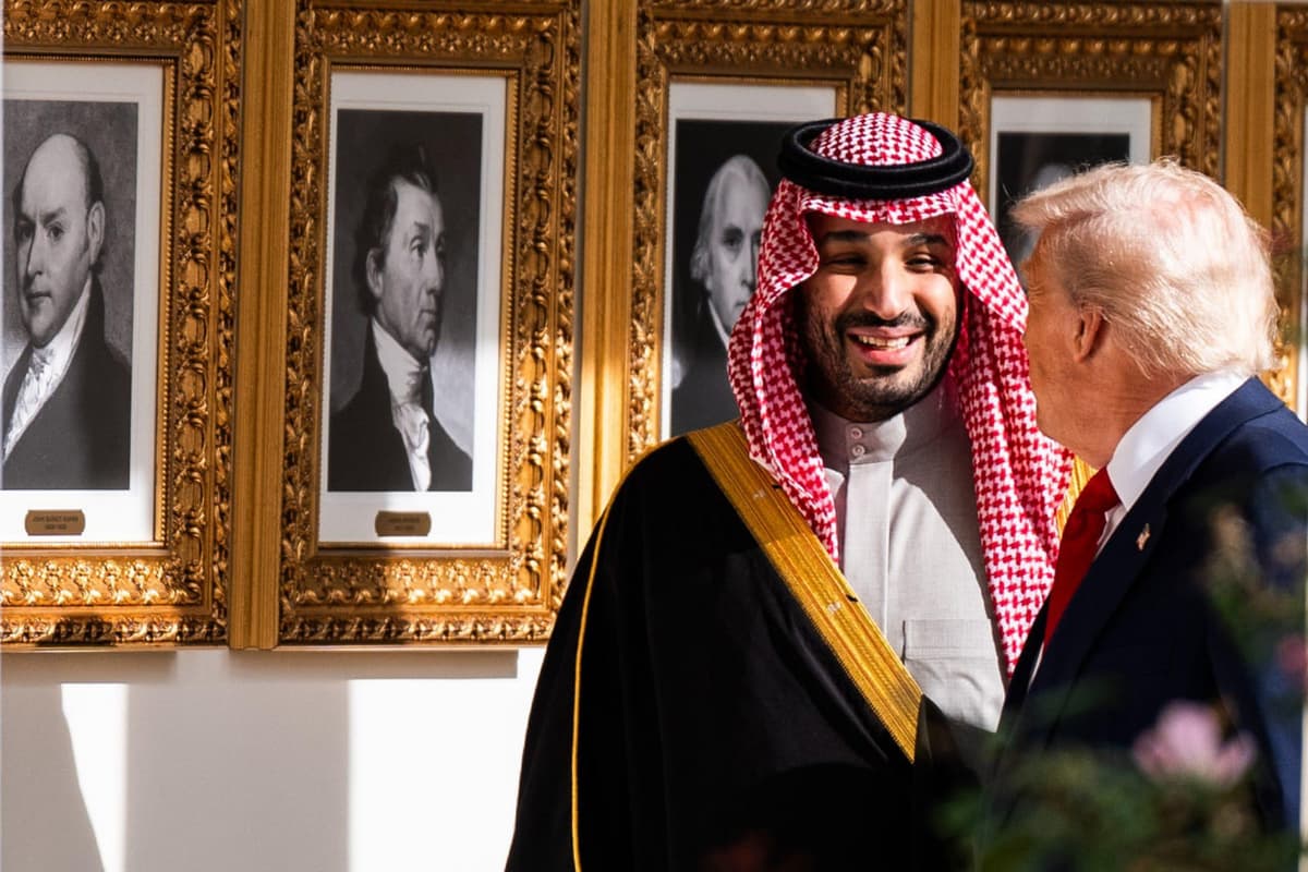 Saudiya yetakchisi Trampni Erondagi urushni davom ettirishga undamoqda – New York Times