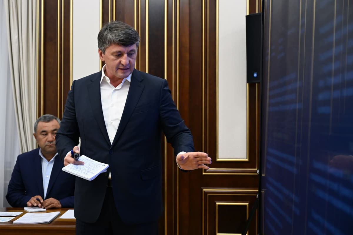 Главе государства презентованы проекты по переработке отходов
