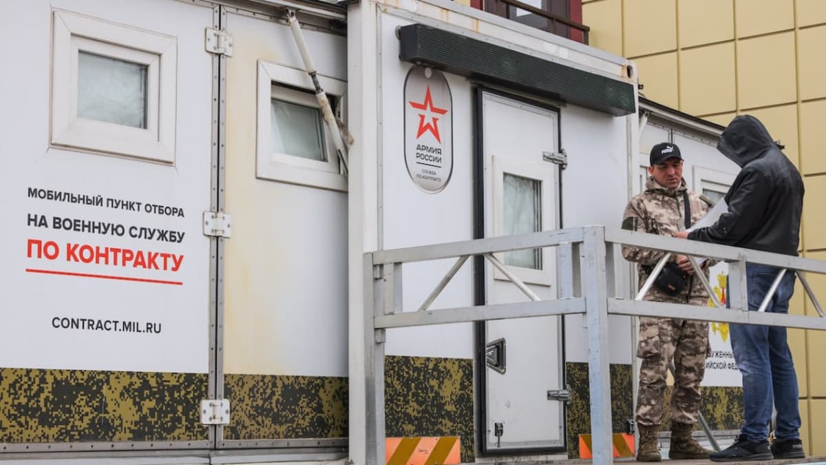 НАТО разведкаси: Россия армиясига ҳар ой 30-40 минг киши ёлланмоқда