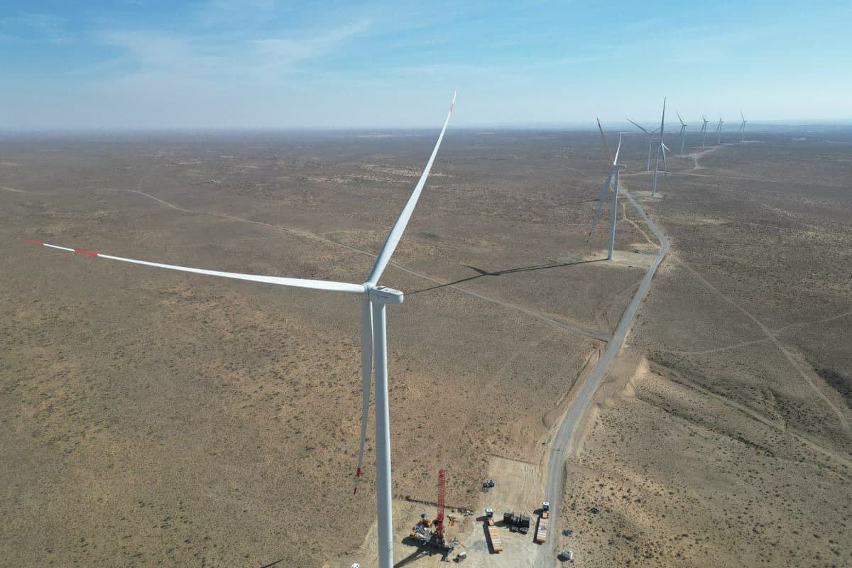 ACWA Power commissions 1 GW wind power plant in Bukhara