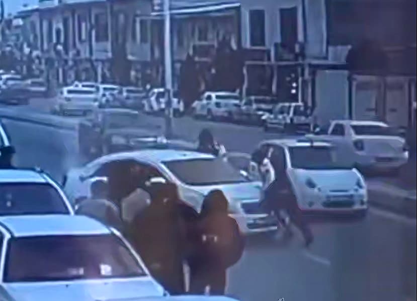 Buxoroda Cobalt YPX xodimini urib ketdi