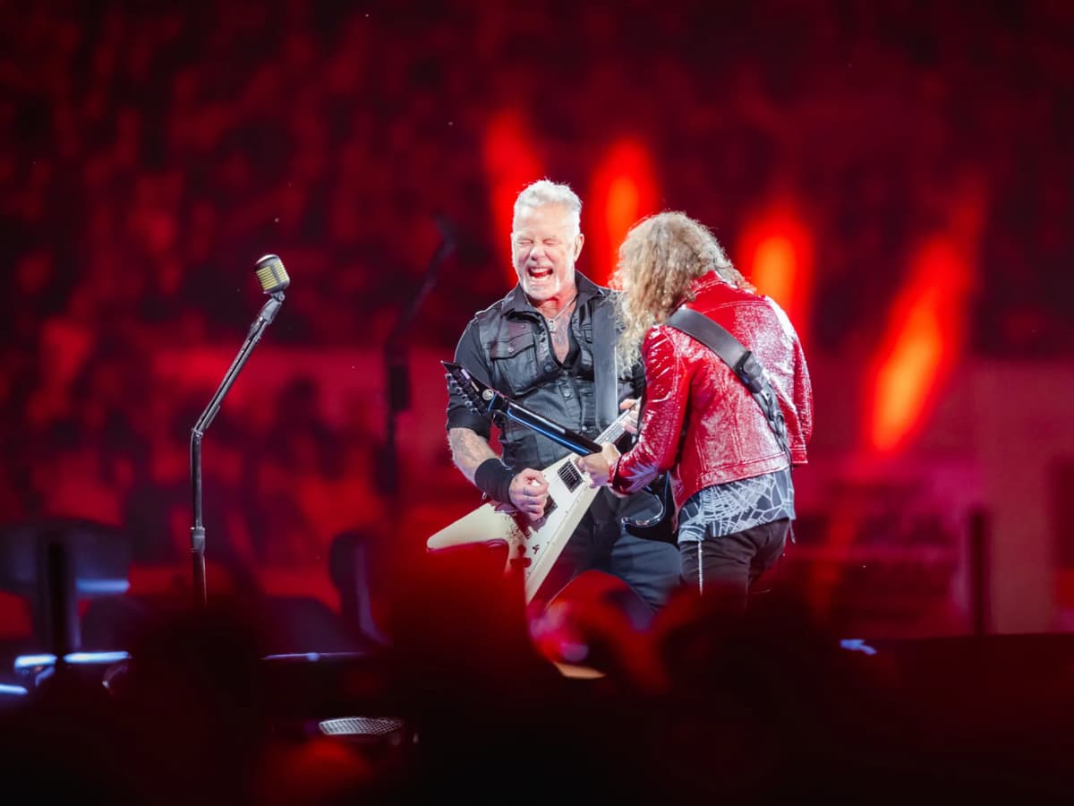 AQShda Metallica konserti kuchsiz zilzilaga sabab bo‘ldi