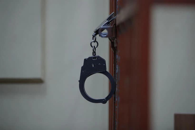 Наманганда 6-синф ўқувчисига жинсий зўравонлик қилган ўқитувчи қамоққа олинди