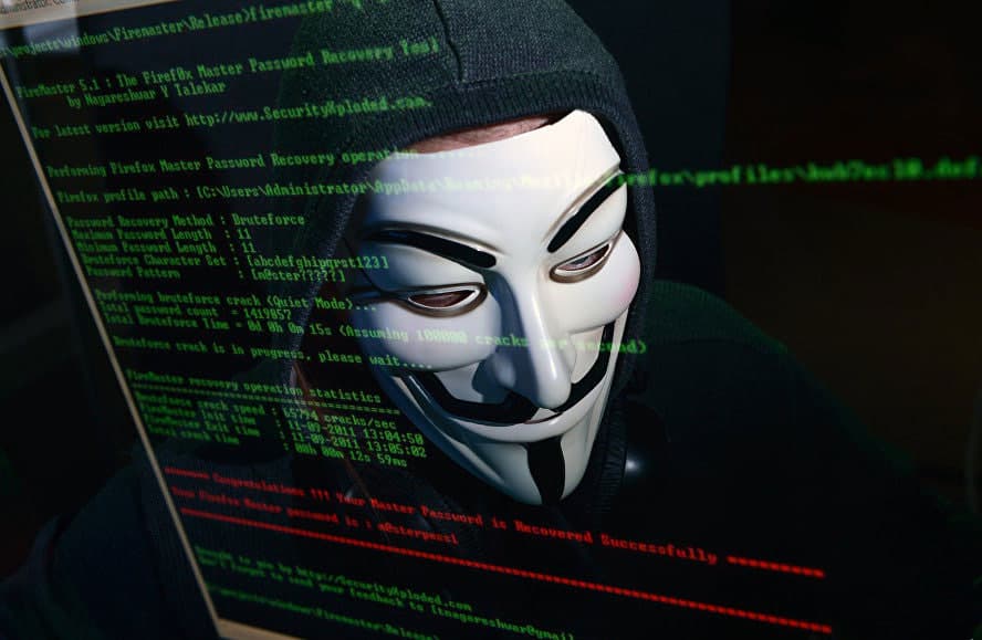 Jizzaxda hakerlar fuqaroning bankka qo‘ygan katta miqdordagi omonatini o‘g‘irladi