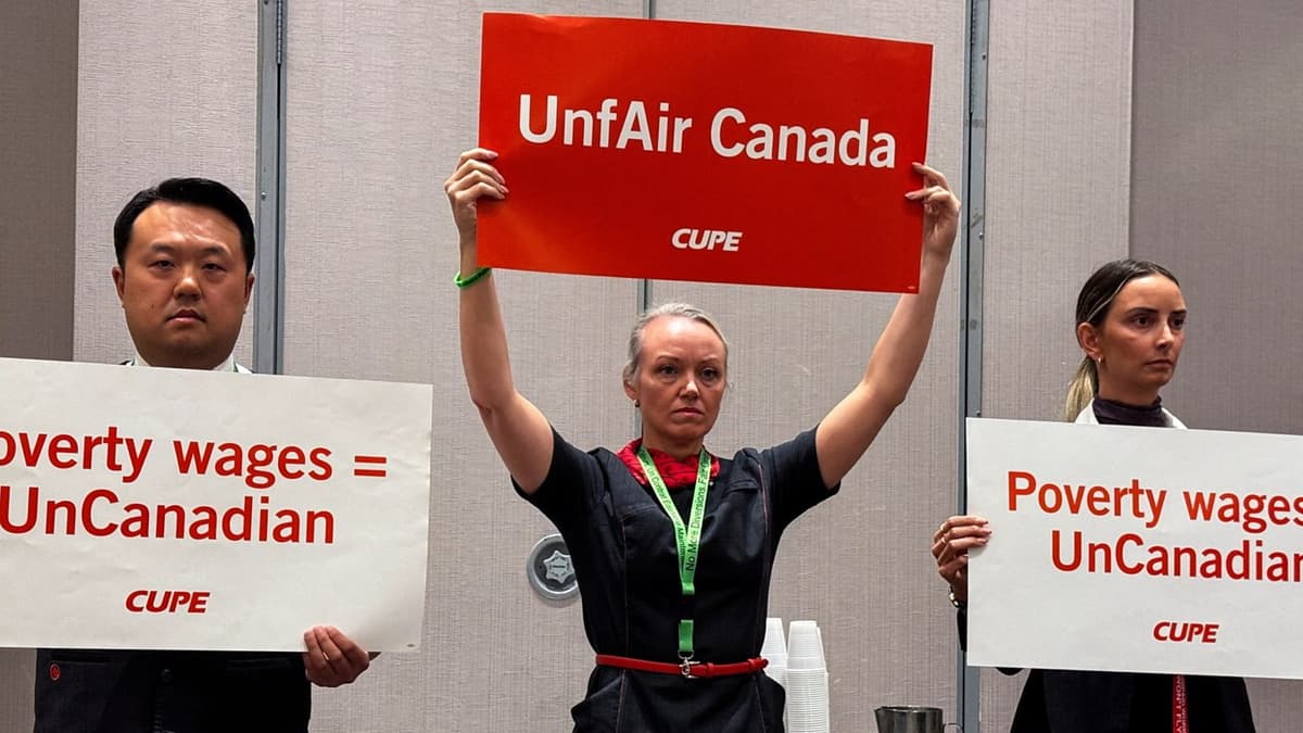 Kanada hukumati Air Canada xodimlarining ish tashlashini to‘xtatishga chaqirdi