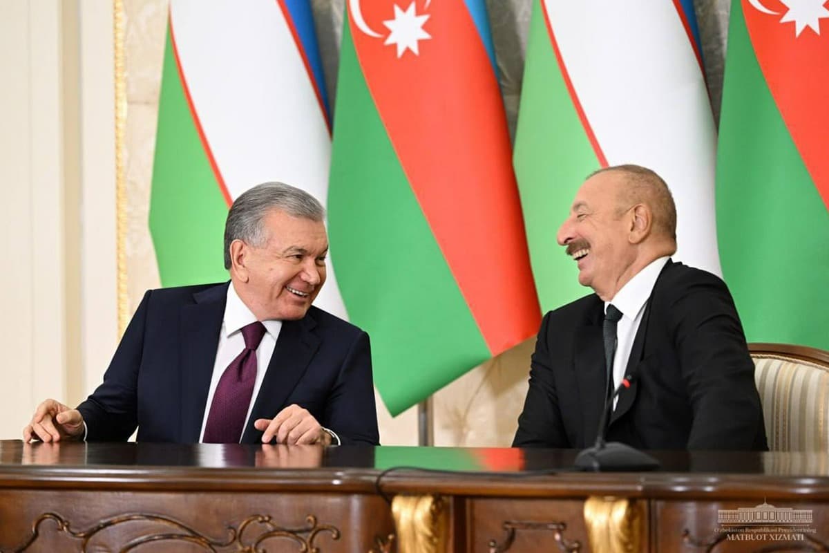 Aliyev Ozarboyjonga yordam bergan birinchi prezident Mirziyoyev ekanini aytdi