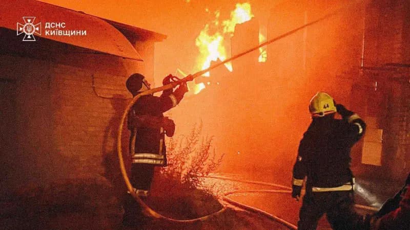 Kiyevga tungi hujum: 20 dan ortiq kishi jabrlangan, temiryo‘l shikastlangan