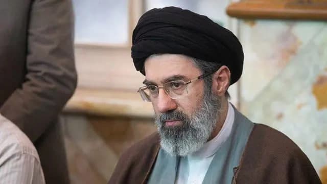 Eron Mujtabo Xominaiyni yangi oliy rahbar deb e’lon qildi