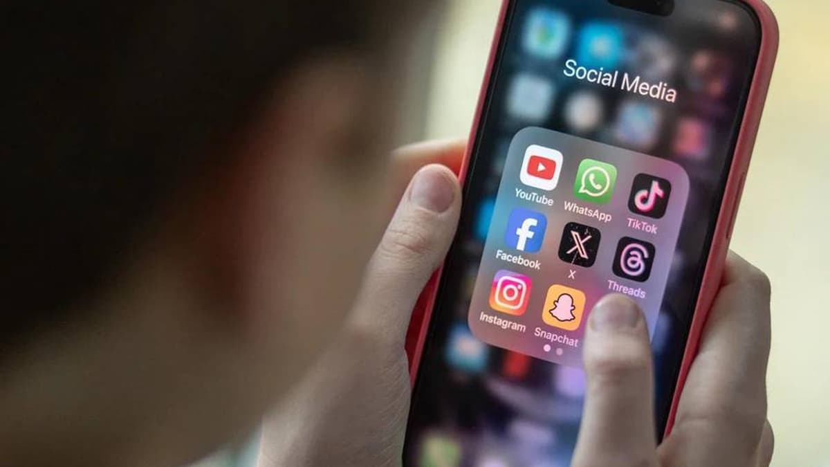 Kazakhstan weighs social media ban for children under 16