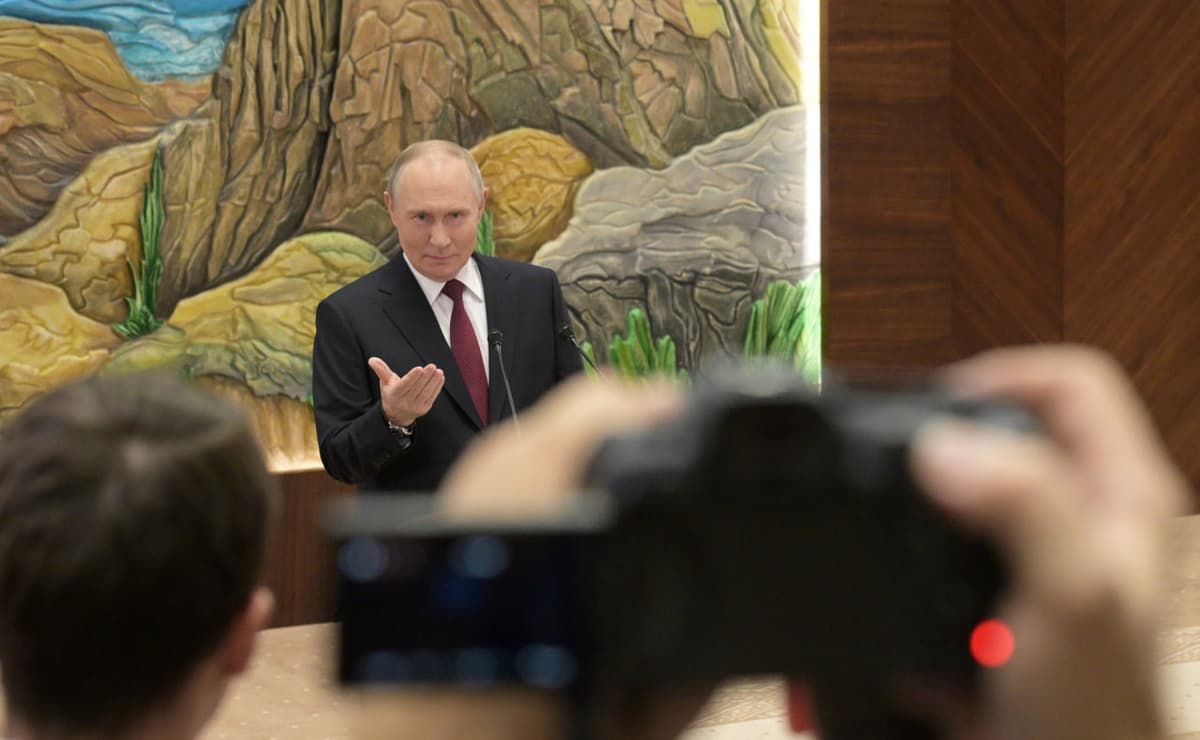 Putin Lavrovning o‘z «g‘azabiga uchraganini» rad qildi