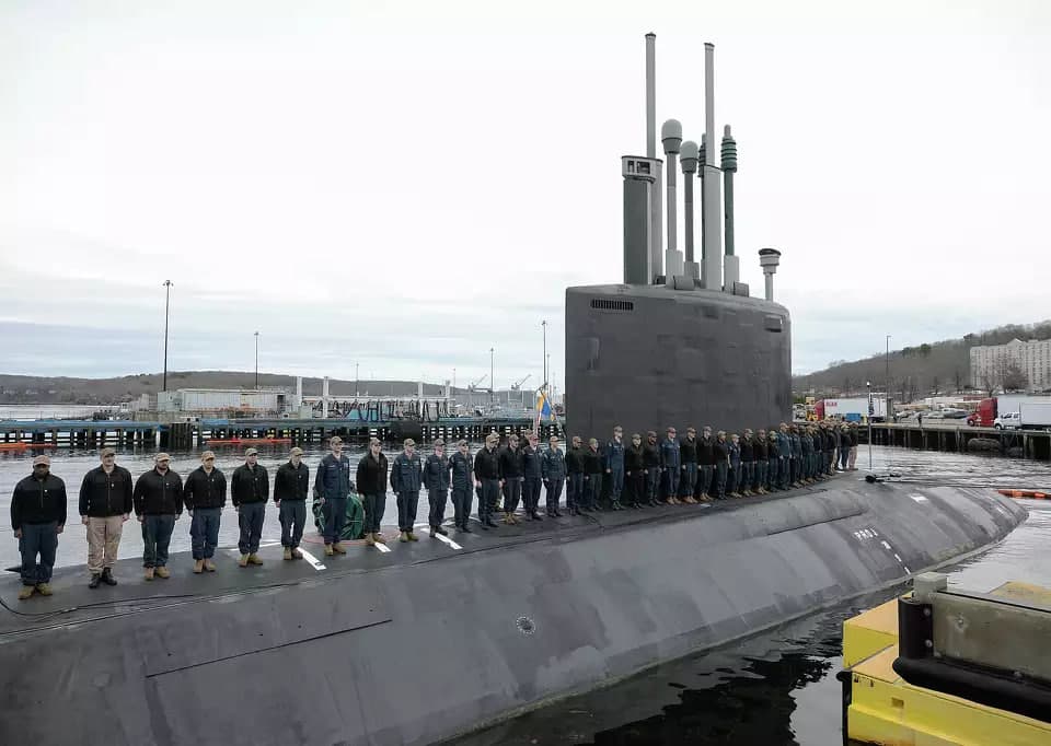 AQSh harbiy-dengiz kuchlari yangi atom suvosti kemasiga ega bo‘ldi