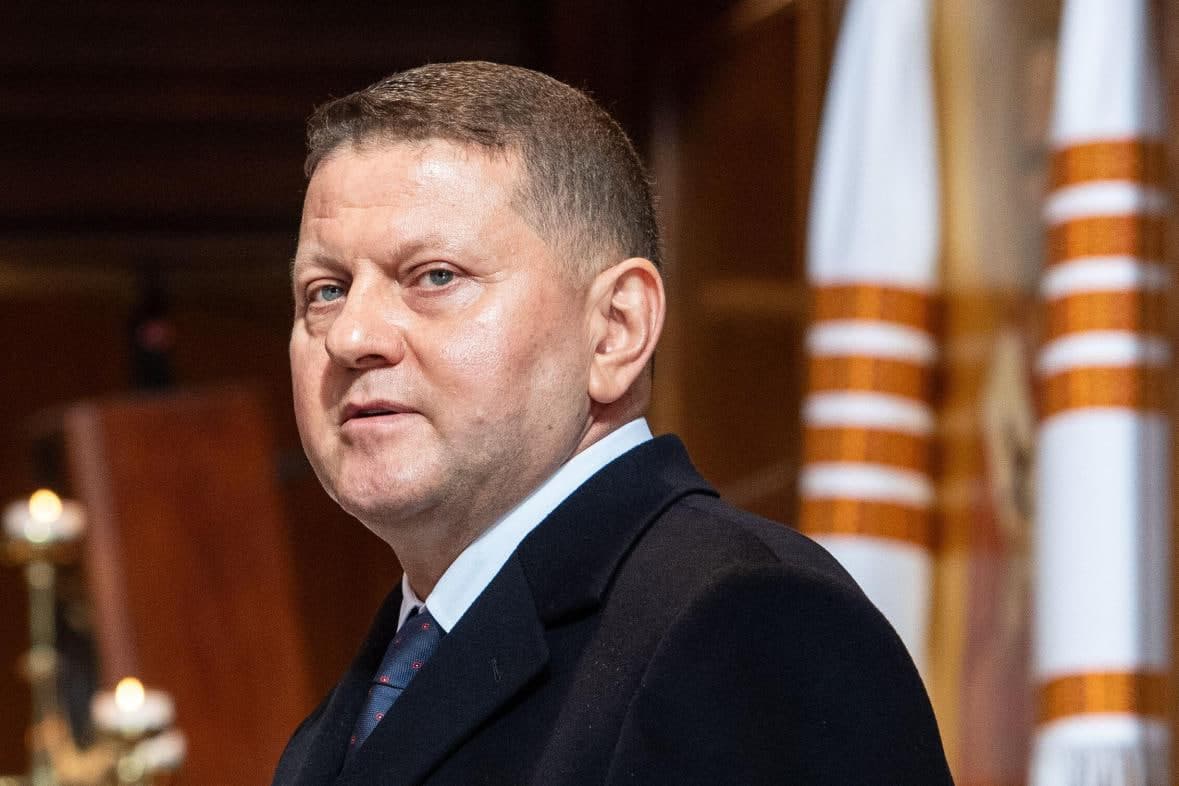 Valeriy Zalujniy: «AQSh dunyo tartibini buzmoqda va Kremlga peshvoz chiqmoqda»