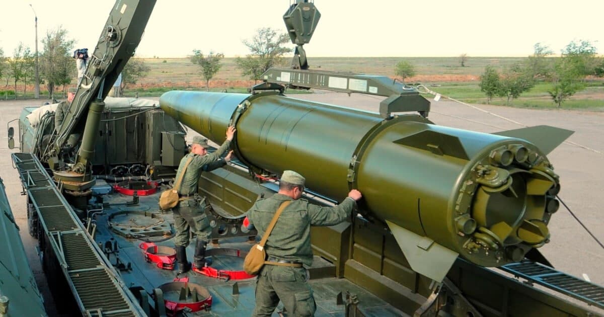 Rossiya yadroviy raketalarini yana Yevropaga qaratishini ma’lum qildi