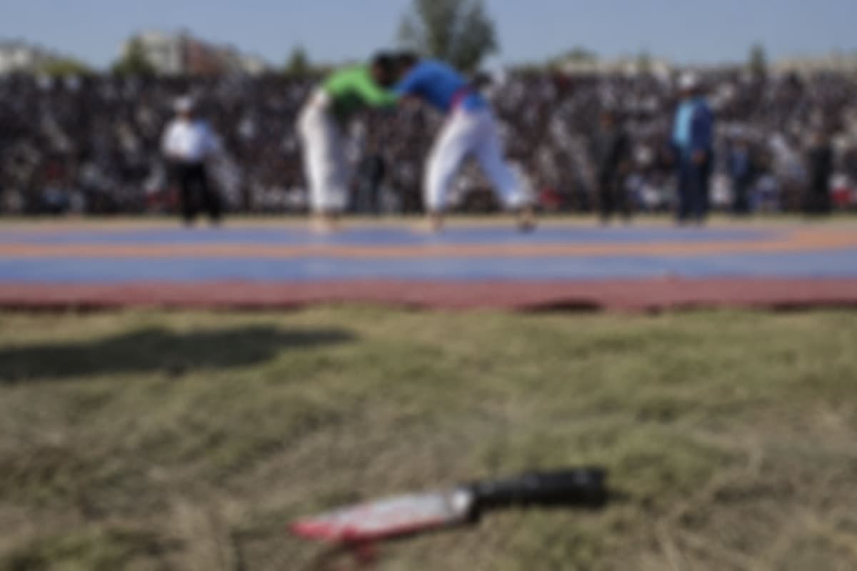 Denovdagi kurash musobaqasi qotillik bilan yakunlandi: taniqli polvon pichoqlab o‘ldirildi