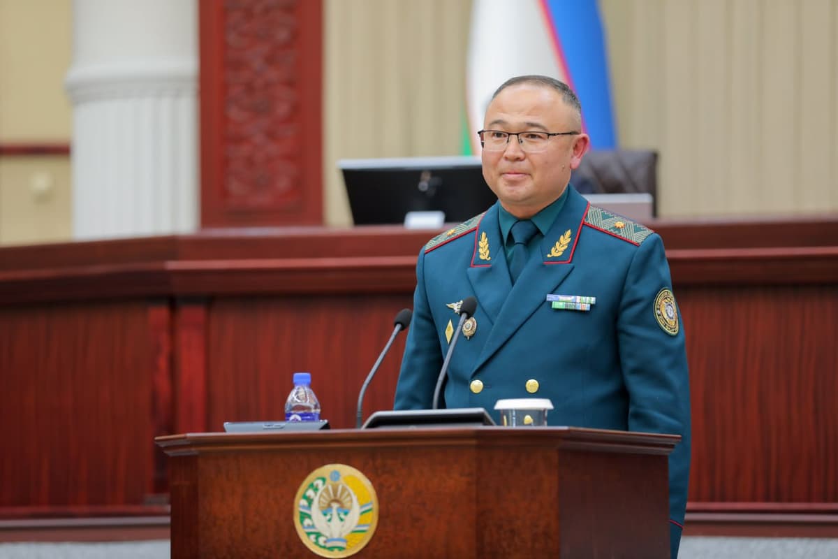 Азизбек Икромов вазирликка кўтарилди