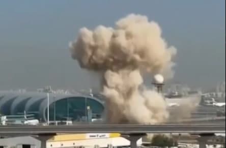 Dubay aeroporti yaqinida dron quladi. Aeroport endigina ochilayotgan edi