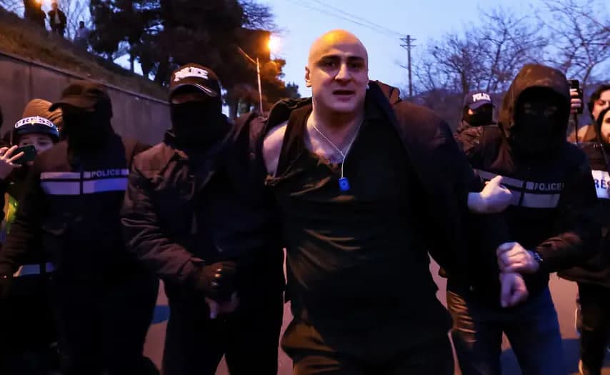 Гуржистонда мухолифат етакчиси Ника Мелия қўлга олинди