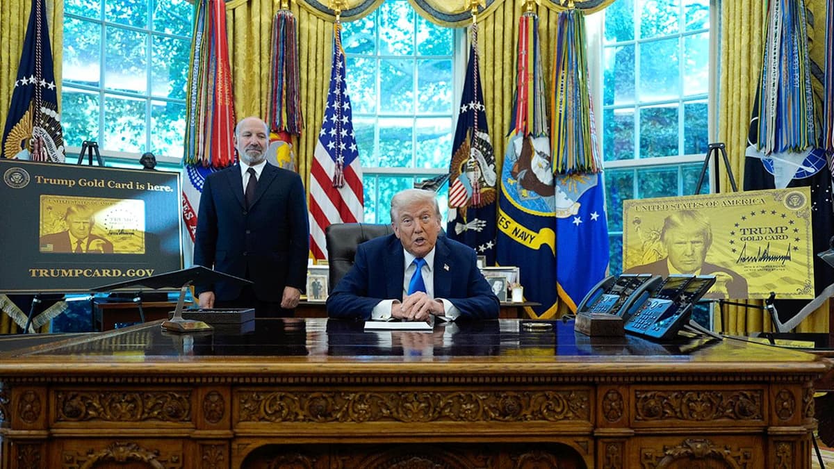 Трамп 1 миллион долларлик АҚШ «Олтин карта»сини жорий қилди