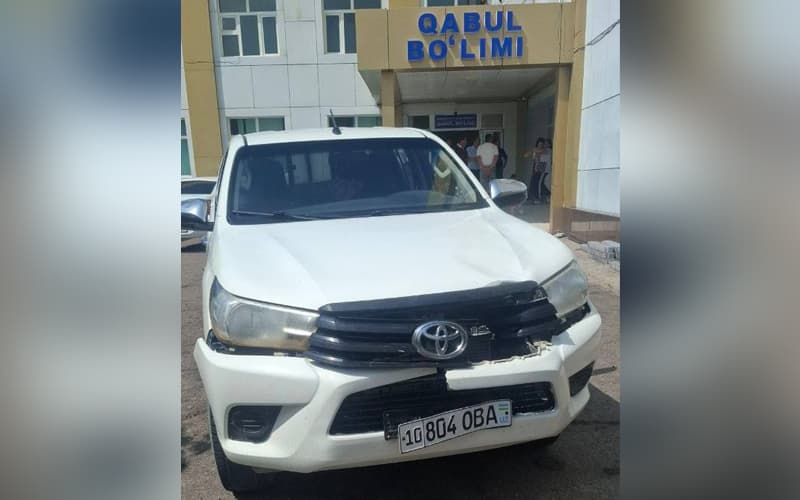 OKMKning xizmat avtomobili ikki o‘quvchini urib yubordi: ularning biri vafot etgan