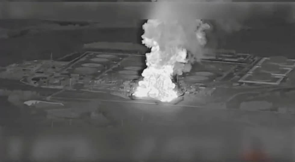 AQSh Ukrainaga Rossiya ichkarisidagi energetika obektlariga zarba berishda yordamlashmoqda