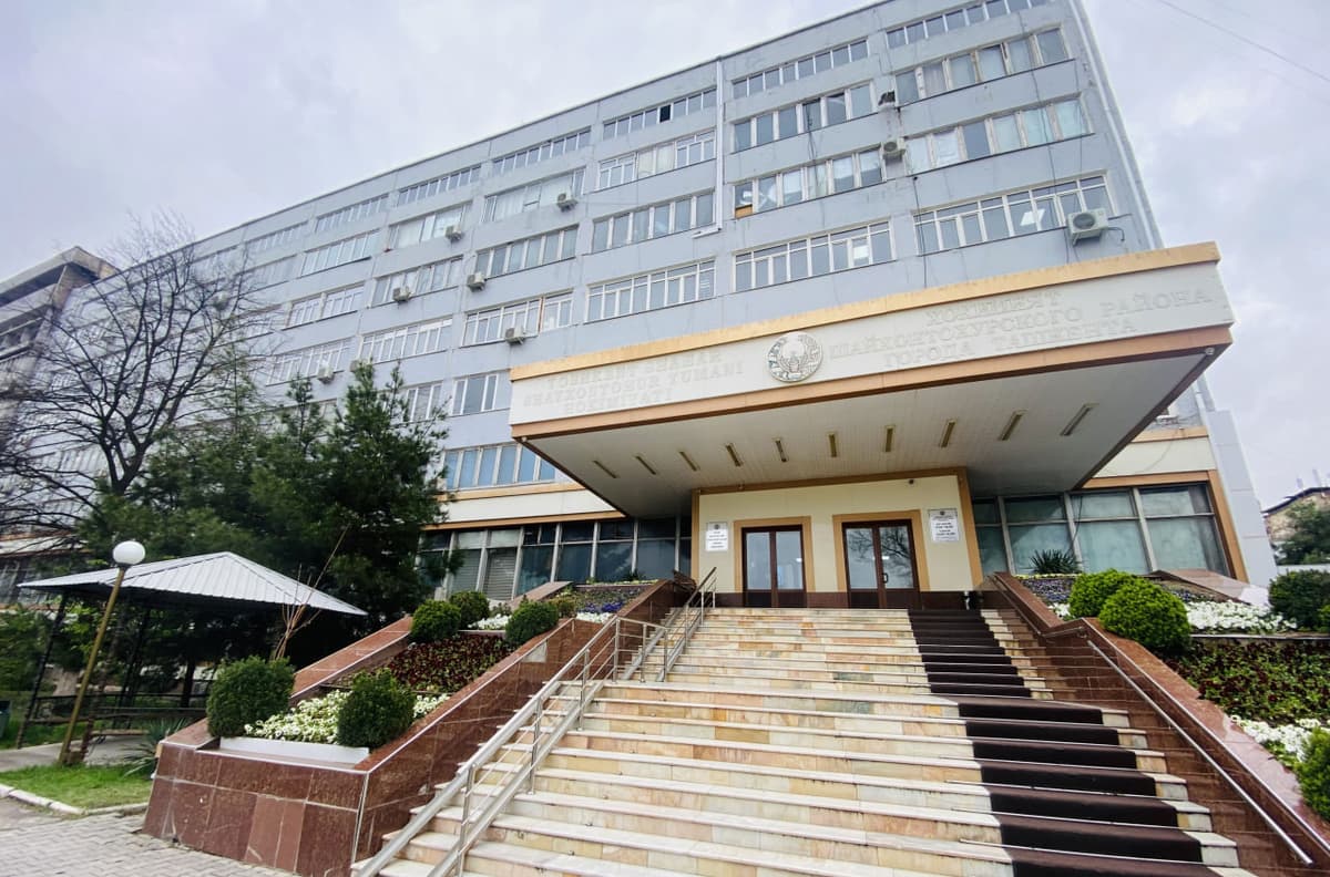 Тошкентнинг Шайхонтоҳур тумани ҳокимлиги биноси сотувга қўйилди
