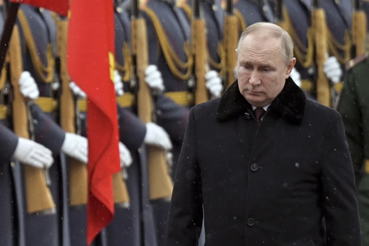Путиннинг НАТО билан эҳтимолий уруши дунёга 1,5 триллион долларга тушиши мумкин – ОАВ
