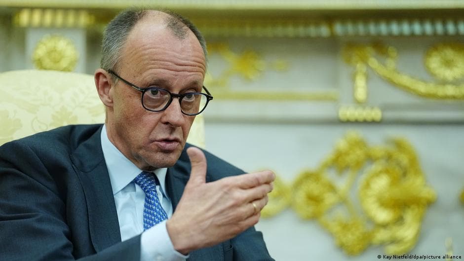 Mers AQShning Rossiya neftiga qarshi sanksiyalarni yumshatishini qoraladi