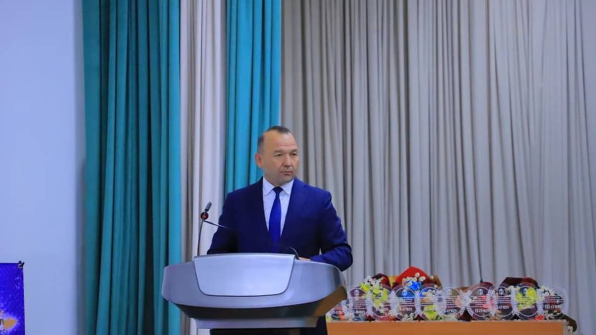 Samarqand viloyati maktab ta’limi boshqarmasi boshlig‘i «Alvon yelkanlar» mojarosi ortidan ishdan ketdi