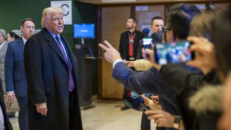 Tramp impichment tahdidi tufayli Grenlandiyaga harbiy bosqindan bosh tortdi – OAV