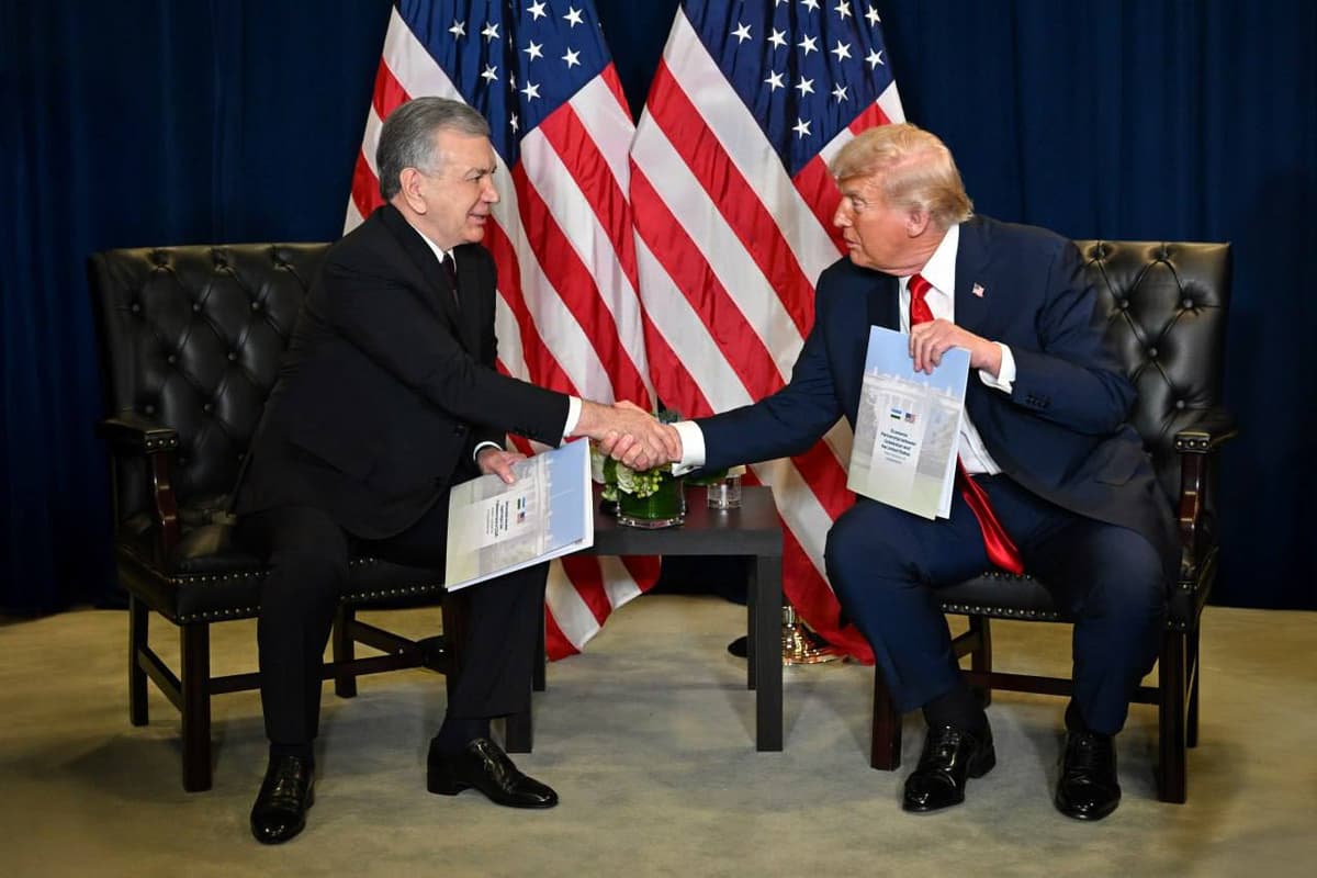 Shavkat Mirziyoyev and Donald Trump discuss strengthening Uzbekistan-US strategic partnership